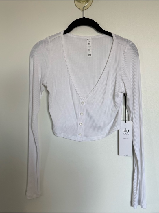 ALO Yoga Tops - NWT alo Yoga Women's White Ribbed Button-Front Cardigan Top Size SM